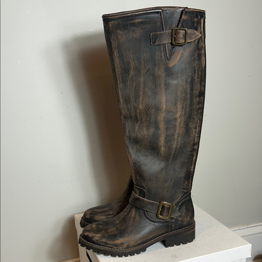 Freebird Distressed Battle Brown Knee-High Boots - Picture 3 of 8